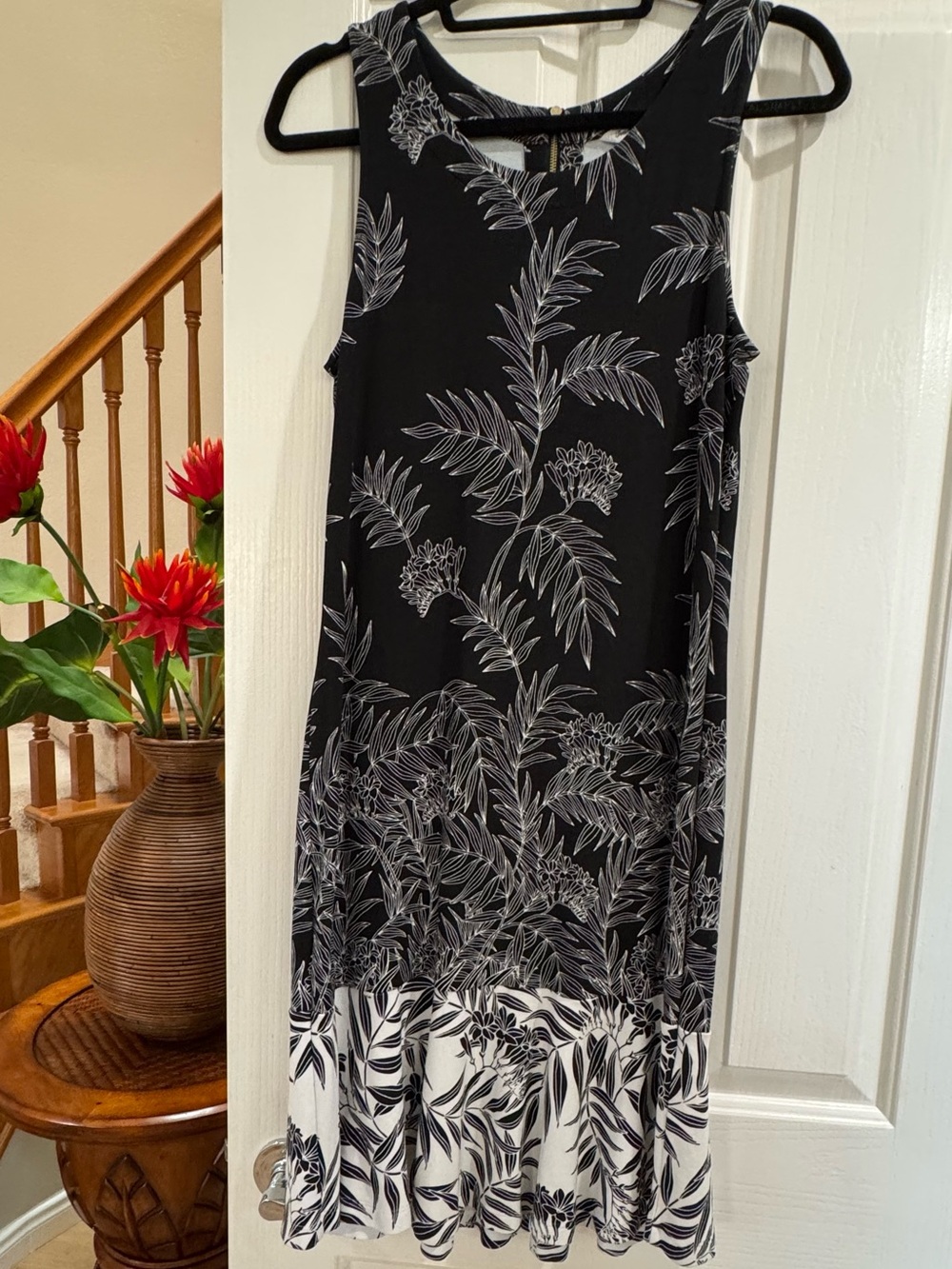 Tommy Bahama Black and White Tropical-Print Midi Dress